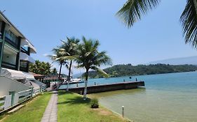 Apartamento Condomínio Aquarius I em Angra